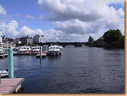 Am öffentlichen Anleger  in Athlone