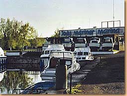 Jolly Mariner Marina